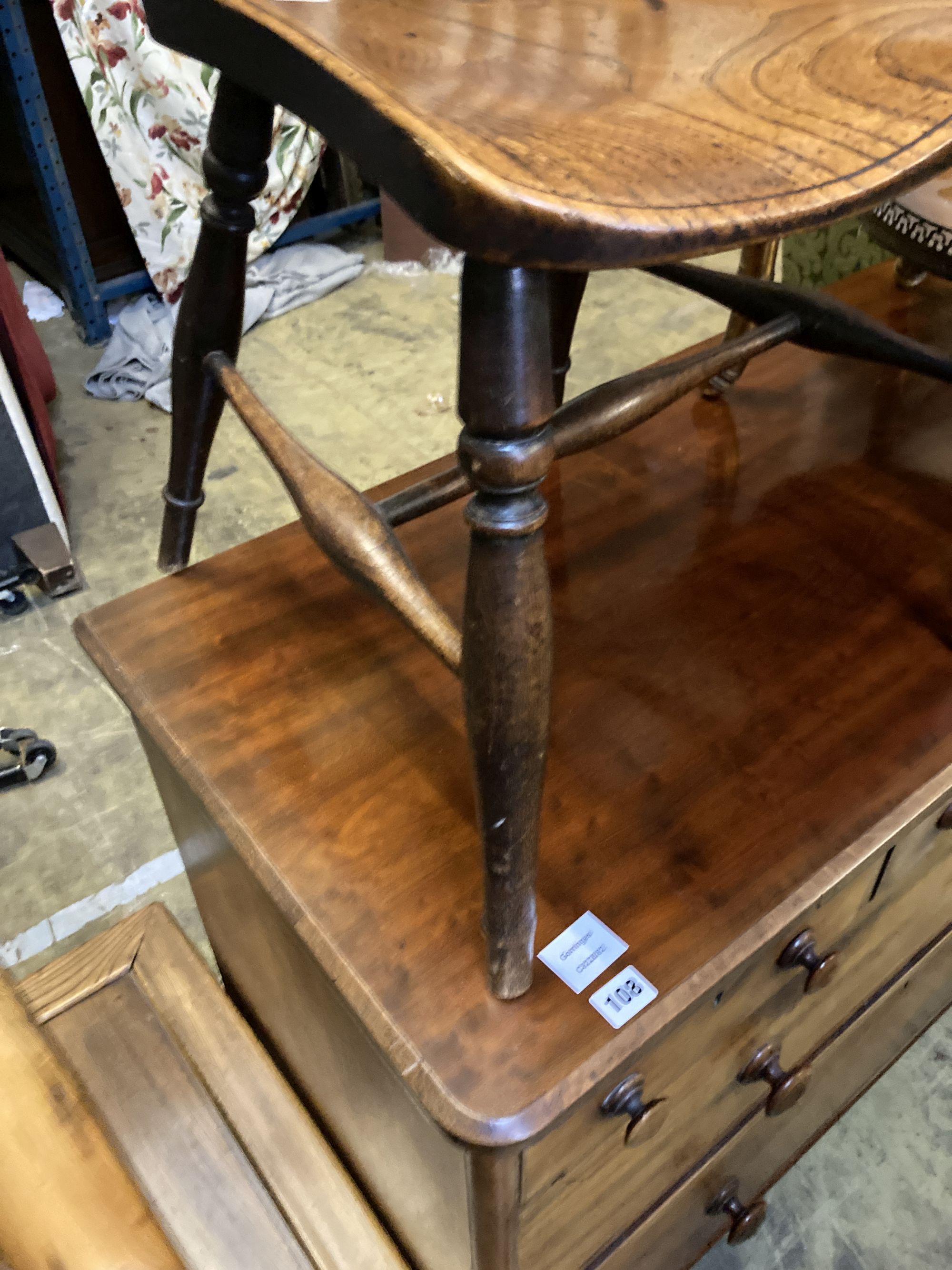 A 19th century ash and elm Windsor dining chair